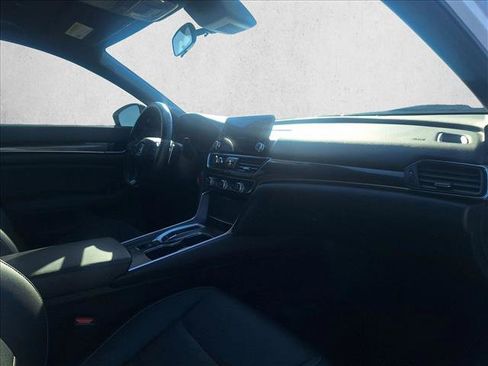 Used 2022 Honda Accord Sport image 16