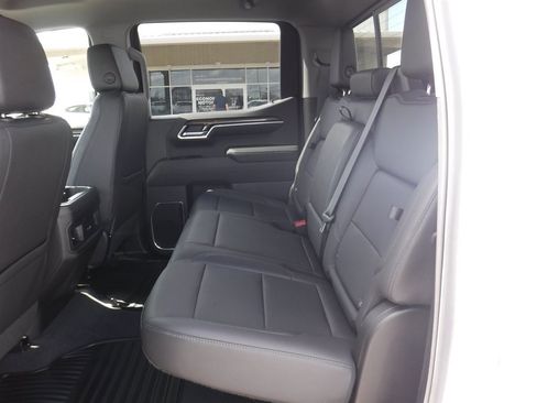 Used 2022 Chevrolet Silverado 1500 RST w/ Convenience Package II image 9