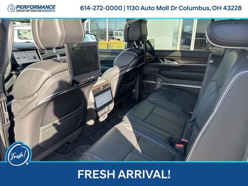 Used 2024 Jeep Grand Wagoneer Series II w/ Convenience Group III image 14