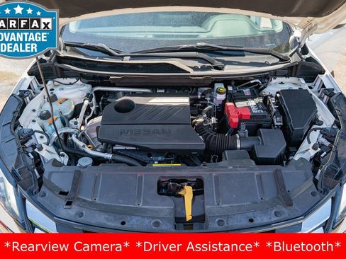 Used 2024 Nissan Rogue SV image 32