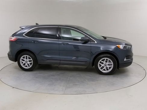 Certified 2024 Ford Edge SEL w/ Convenience Package image 13