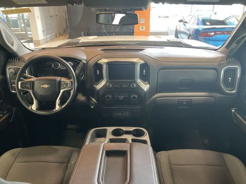 Used 2021 Chevrolet Silverado 2500 LT w/ Convenience Package AWD/4WD image 22