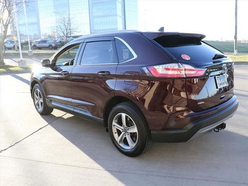 Used 2022 Ford Edge SEL w/ Convenience Package image 4