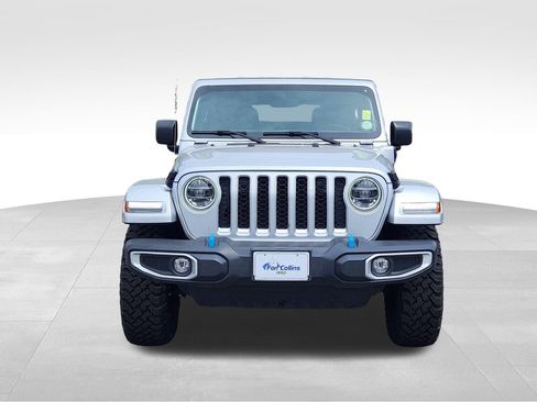Used 2022 Jeep Wrangler Unlimited Sahara w/ Cold Weather Group AWD/4WD image 2