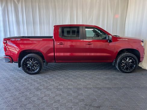 Used 2023 Chevrolet Silverado 1500 RST w/ Convenience Package II AWD/4WD image 2