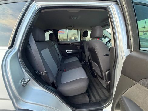 Used 2014 Chevrolet Captiva Sport LS image 17