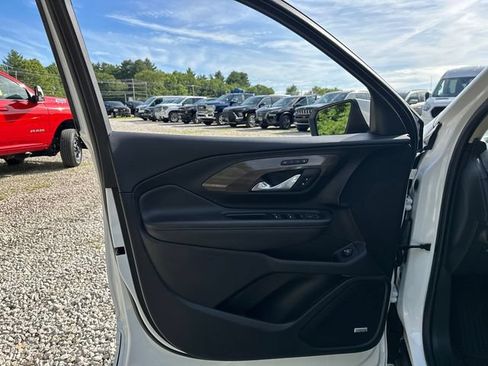 Used 2022 GMC Terrain Denali AWD/4WD image 25