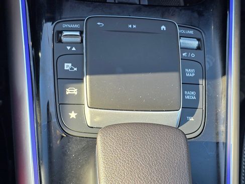 Used 2022 Mercedes-Benz GLA 250 4MATIC image 44