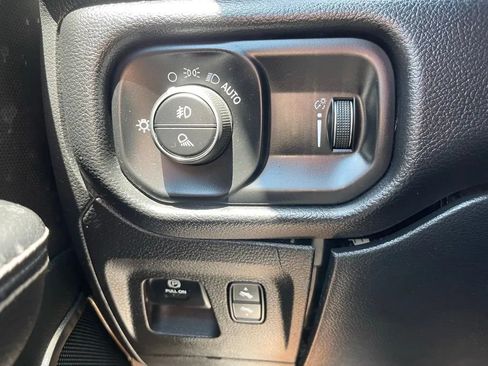 Used 2020 RAM 1500 Rebel w/ Leather & Sound Group w/ 2_W AWD/4WD image 35