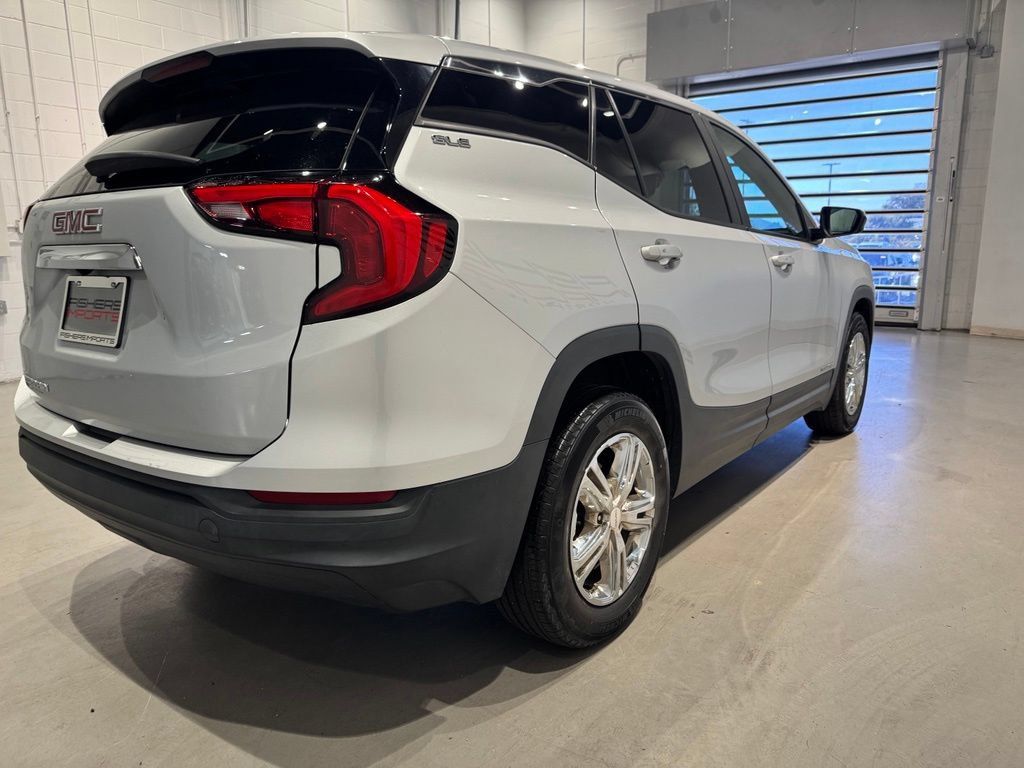 Used 2021 GMC Terrain SLE FWD image 7