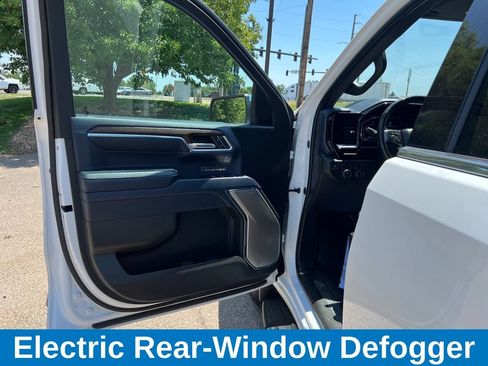 Used 2024 Chevrolet Silverado 1500 High Country w/ Technology Package AWD/4WD image 11