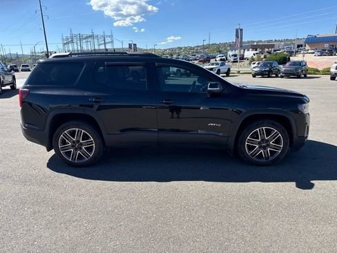 Used 2022 GMC Acadia AT4 w/ Technology Package AWD/4WD image 4