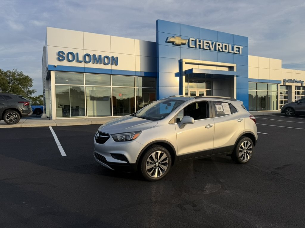 Certified 2022 Buick Encore Preferred AWD/4WD image 2