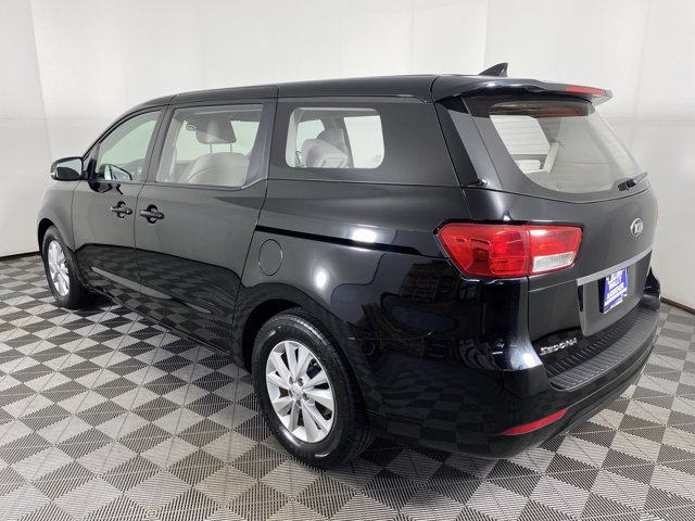 Used 2018 Kia Sedona L FWD image 8