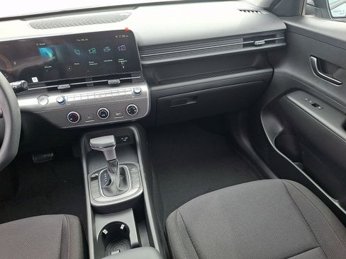 New 2026 Hyundai Kona SE image 11