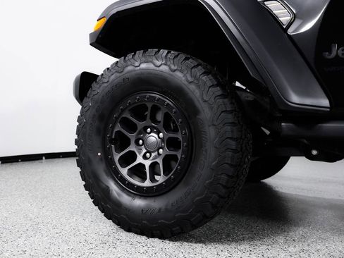 Used 2022 Jeep Wrangler Unlimited Sport AWD/4WD image 6