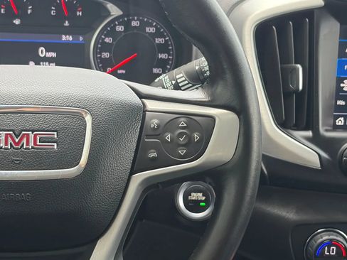 Used 2020 GMC Terrain SLT w/ Preferred Package AWD/4WD image 30