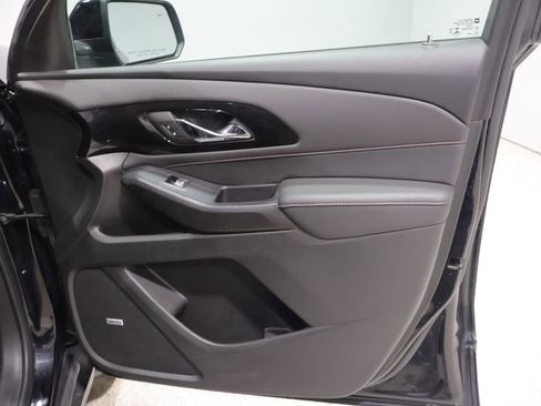 Used 2023 Chevrolet Traverse RS w/ LPO, Floor Liner Package AWD/4WD image 23
