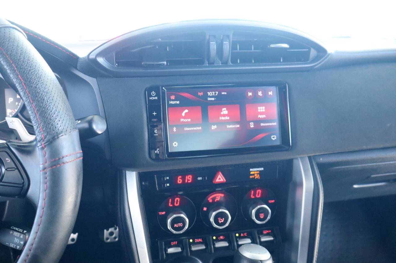 Used 2020 Toyota 86 RWD image 20