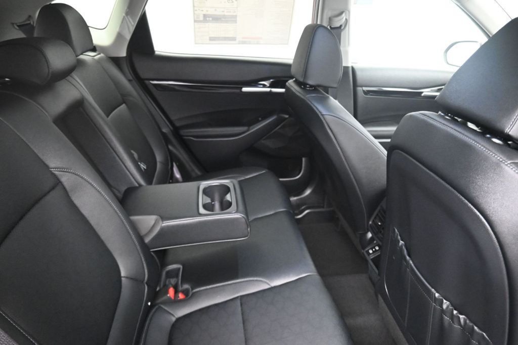 New 2026 Kia Seltos SX w/ SX Sunroof Package AWD/4WD image 32