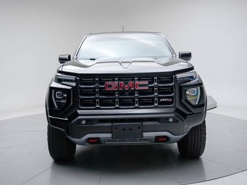 Used 2024 GMC Canyon AT4 w/ Technology Package AWD/4WD image 13