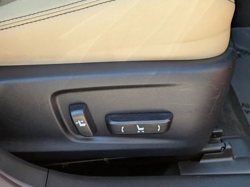 Used 2015 Lexus IS 250 image 37