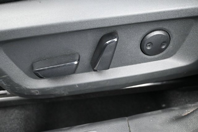Used 2026 Nissan Rogue SV w/ Cold Weather Package FWD image 12