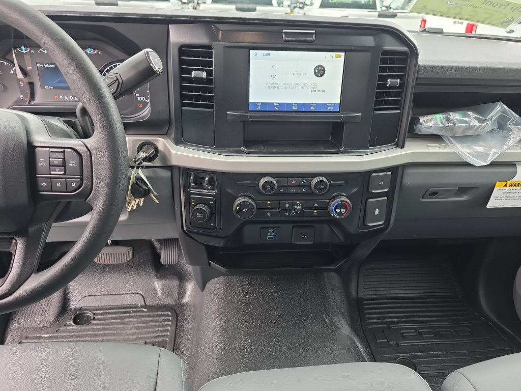 New 2025 Ford F350 XL w/ XL Chrome Package AWD/4WD image 24