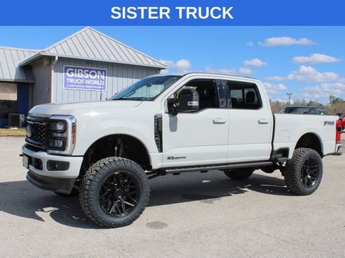 Used 2026 Ford F250 Platinum AWD/4WD image 5