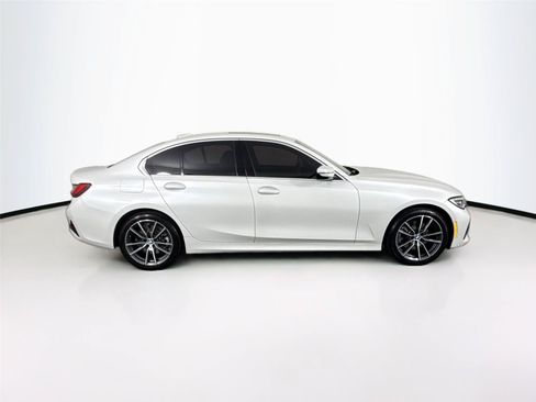 Used 2019 BMW 330i xDrive Sedan w/ Convenience Package AWD/4WD image 11