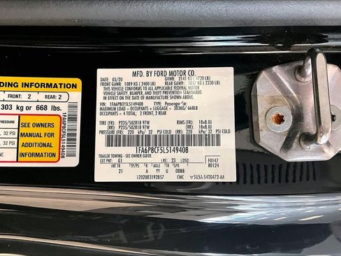 Used 2020 Ford Mustang GT RWD image 29