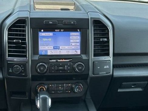 Used 2019 Ford F150 XLT w/ Equipment Group 302A Luxury AWD/4WD image 11