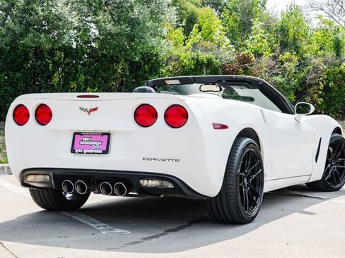 Used 2006 Chevrolet Corvette Convertible w/ Preferred Equipment Group image 49