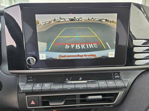 Used 2025 Toyota Camry LE FWD image 14