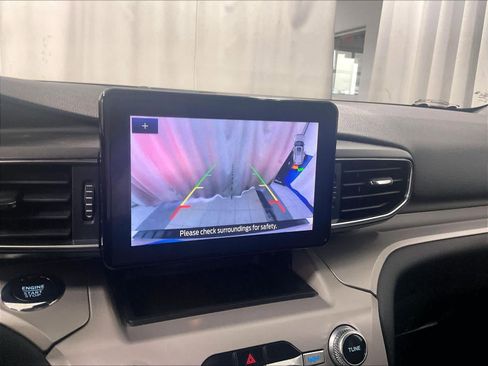 Used 2023 Ford Explorer XLT w/ Equipment Group 202A image 20