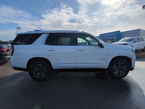 Used 2022 Chevrolet Tahoe LS w/ Driver Alert Package image 9