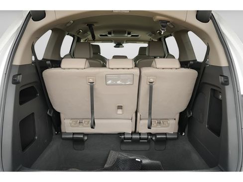 Used 2023 Honda Odyssey Elite image 12