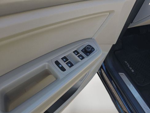 Used 2019 Volkswagen Atlas SEL Premium AWD/4WD image 23