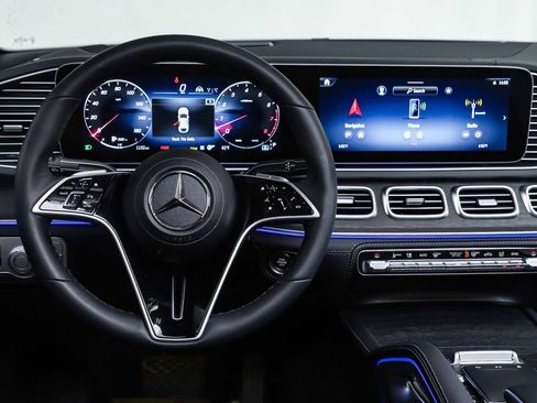 New 2026 Mercedes-Benz GLE 450 4MATIC Coupe image 14