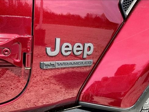 Used 2021 Jeep Wrangler Unlimited Sport AWD/4WD image 14