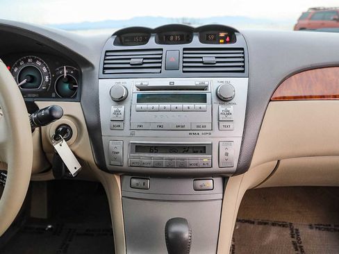 Used 2008 Toyota Solara SLE image 14