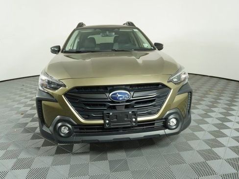 Certified 2025 Subaru Outback Onyx Edition XT image 2