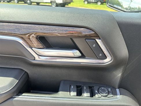 Used 2023 GMC Sierra 1500 Elevation image 15