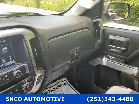 Used 2018 Chevrolet Silverado 1500 LT w/ All Star Edition image 24