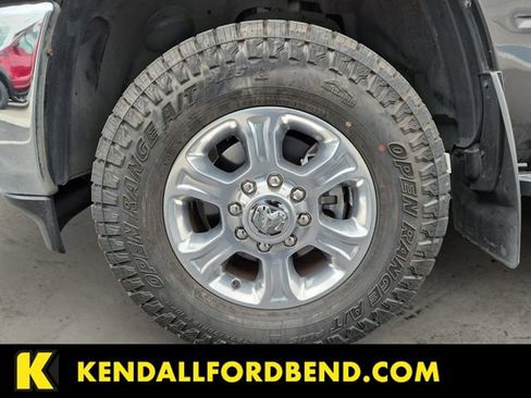 Used 2020 RAM 2500 Big Horn w/ Level 1 Equipment Group AWD/4WD image 14