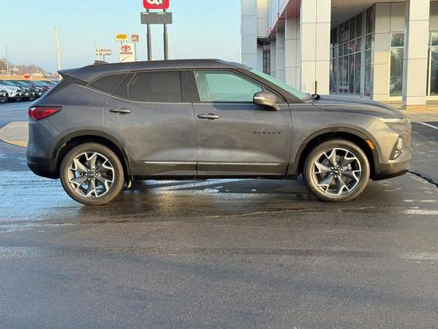 Used 2021 Chevrolet Blazer RS w/ Enhanced Convenience Package image 2