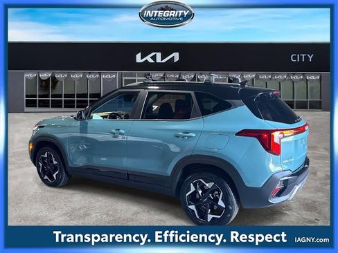 Used 2025 Kia Seltos S image 5