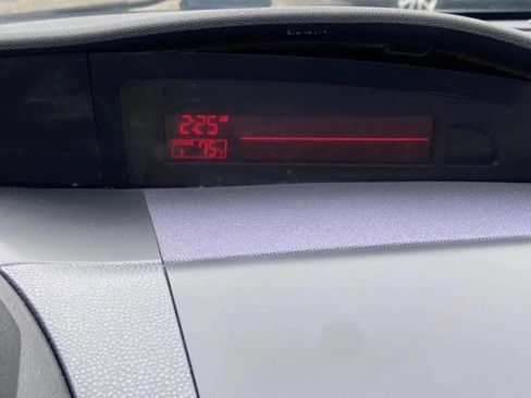 Used 2010 MAZDA MAZDA3 i Touring image 17