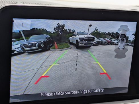 Used 2021 Ford Escape Titanium FWD image 21