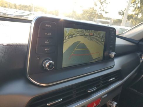 Used 2021 Kia Telluride LX image 29